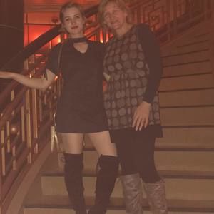 Meet your Posher, Janelle